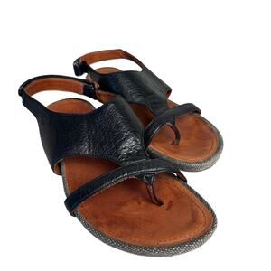 Gentle Souls Bless Art Black Leather Flat Sandals 8M Comfort Strappy Designer